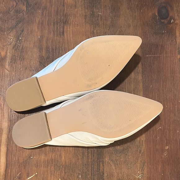LOFT flat pointed toe knot accent mules - Picture 8 of 8